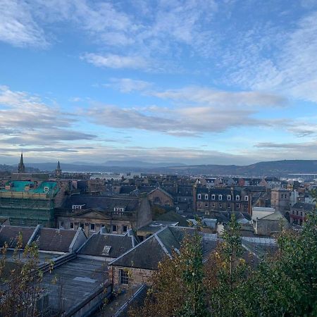 Hill House - Mews Town House, In A Quiet Private Close, In The City Centre Of Inverness. Extérieur photo