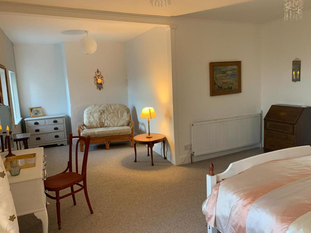 Hill House - Mews Town House, In A Quiet Private Close, In The City Centre Of Inverness. Extérieur photo